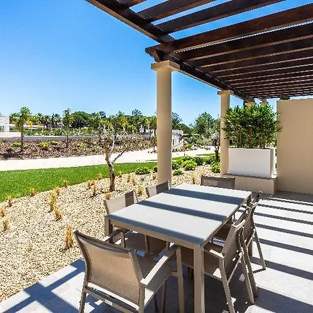 Shantiapartments Semesteranläggning (resort) 4*
