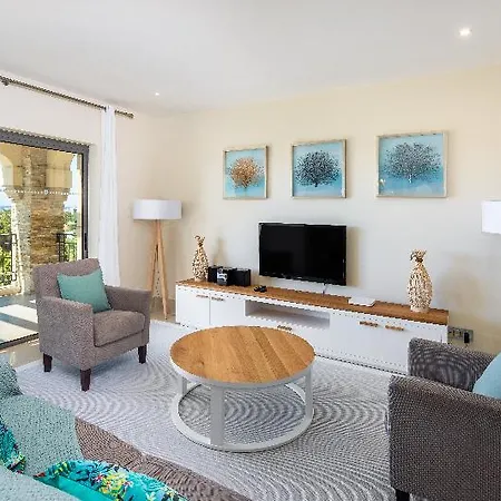 Shantiapartments 4*