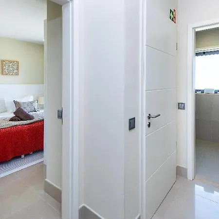 Shantiapartments Semesteranläggning (resort) 4*